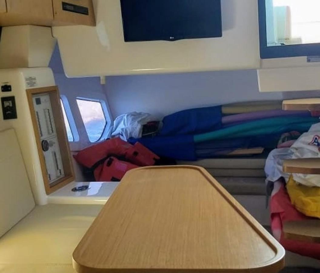 卡波布里奥 Hospedaria Divina Adega旅馆 外观 照片